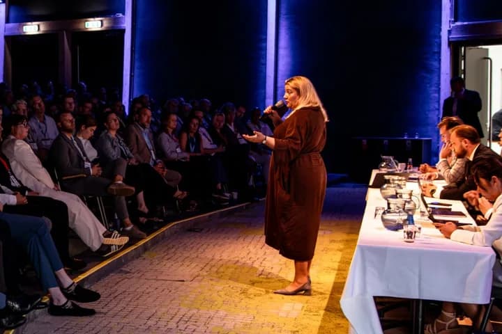 Training van Trainingshaven: spreker voor een volle zaal